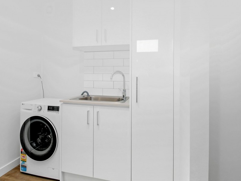 Unit RO1/2143 Princes Highway, Swan Reach VIC 3903