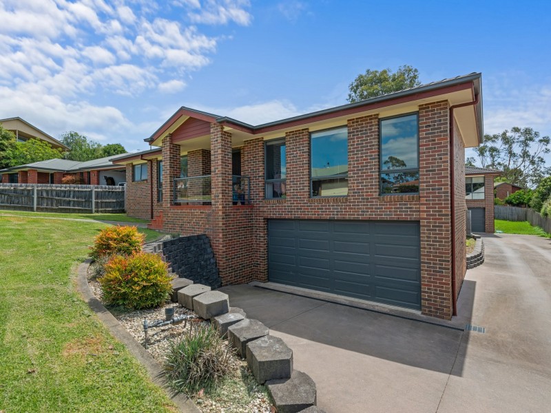 5A The Boulevarde, Wy Yung VIC 3875