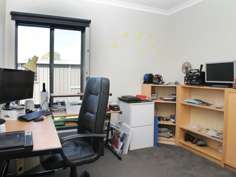 16 McKimmie Court, East Bairnsdale VIC 3875