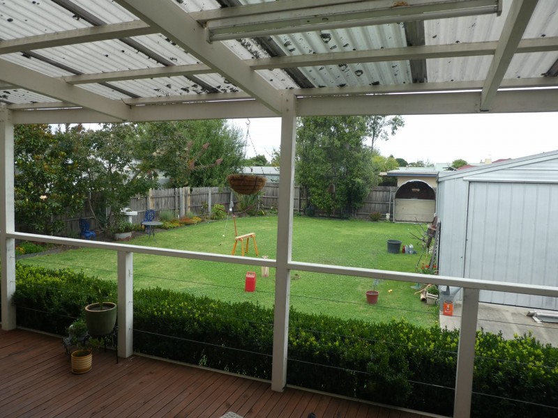 24 Day Street, Bairnsdale VIC 3875