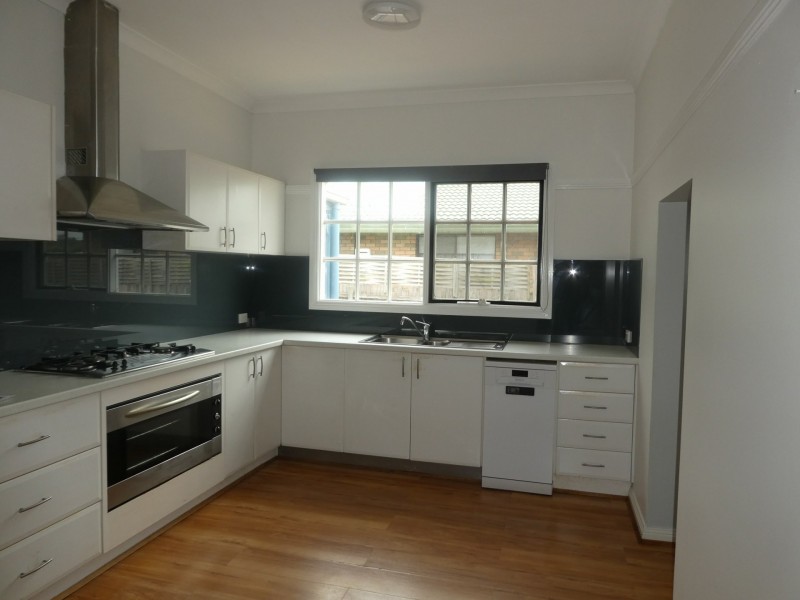 17 Day Street, Bairnsdale VIC 3875