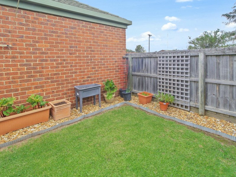 Unit 4/93 Moroney Street, Bairnsdale VIC 3875