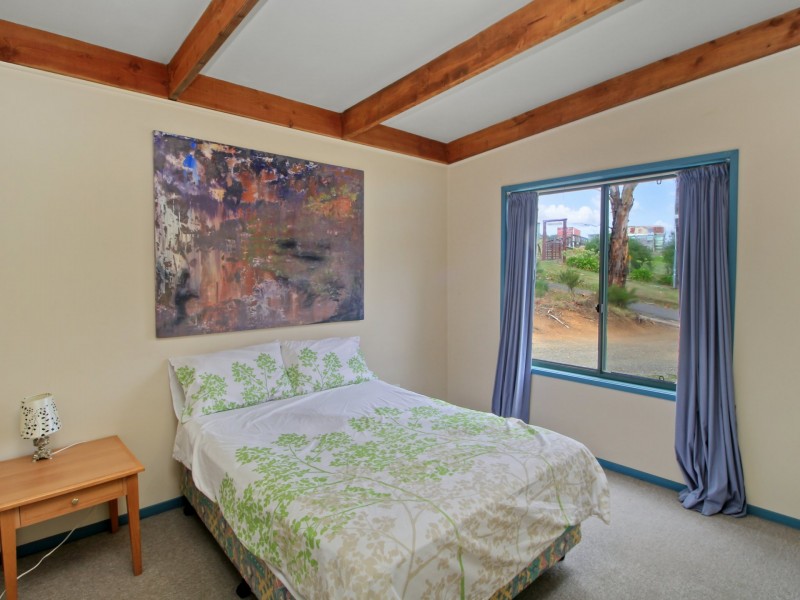 Unit 1/18 Crisp Street, Omeo VIC 3898