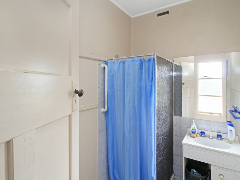 490 Great Alpine Road, Omeo VIC 3898