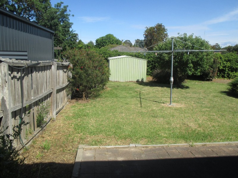 6 Goodman Street, Bairnsdale VIC 3875