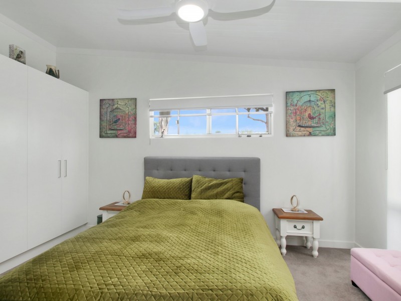 R8/2143 Princes Highway, Swan Reach VIC 3903