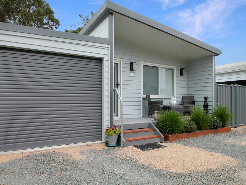 R8/2143 Princes Highway, Swan Reach VIC 3903