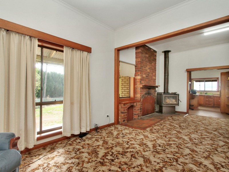 8 King Street, Benambra VIC 3900