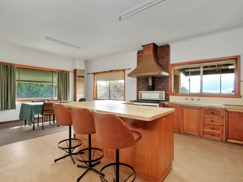 8 King Street, Benambra VIC 3900