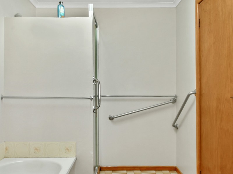 8 King Street, Benambra VIC 3900