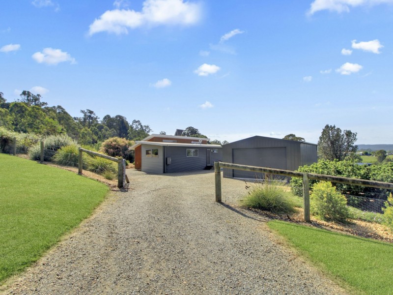 32 Lambournes Road, Bruthen VIC 3885
