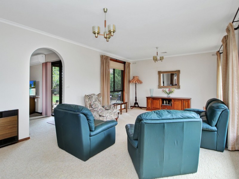 7 Henderson Court, Bairnsdale VIC 3875