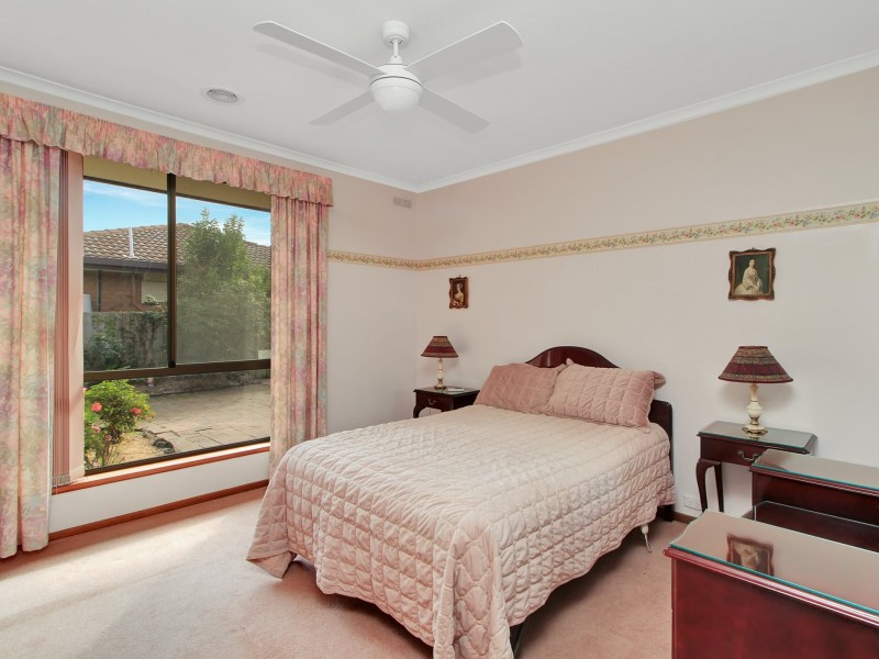 7 Henderson Court, Bairnsdale VIC 3875