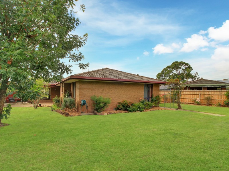 7 Henderson Court, Bairnsdale VIC 3875