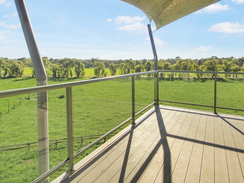 12 Bent Street, Bairnsdale VIC 3875