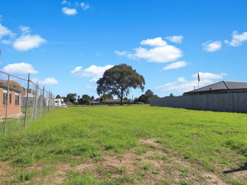 Lot 16/4 Clothier Court, East Bairnsdale VIC 3875