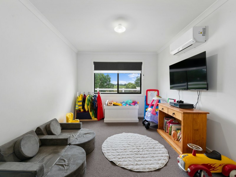 2 Whitworth Drive, Nicholson VIC 3882