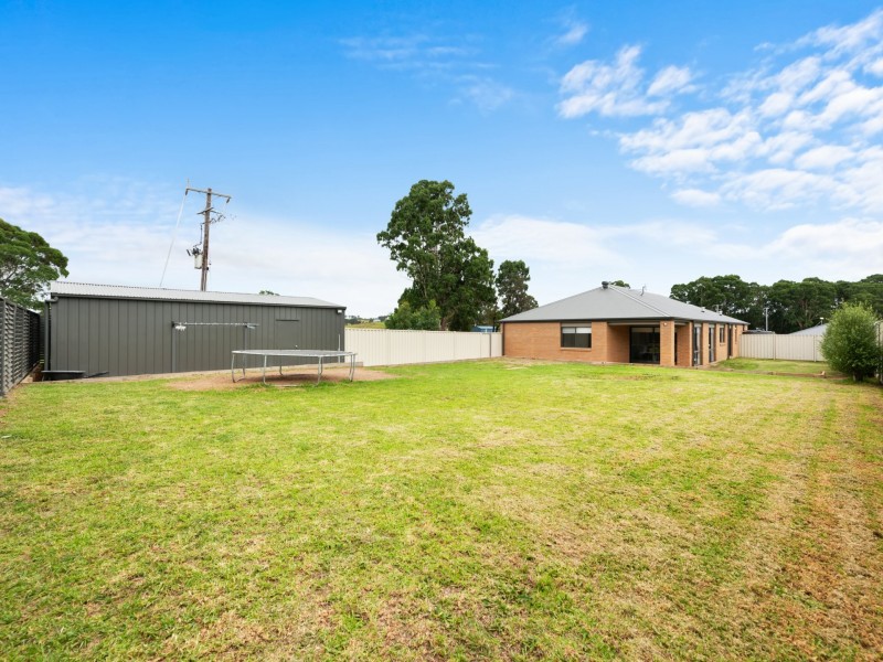 2 Whitworth Drive, Nicholson VIC 3882