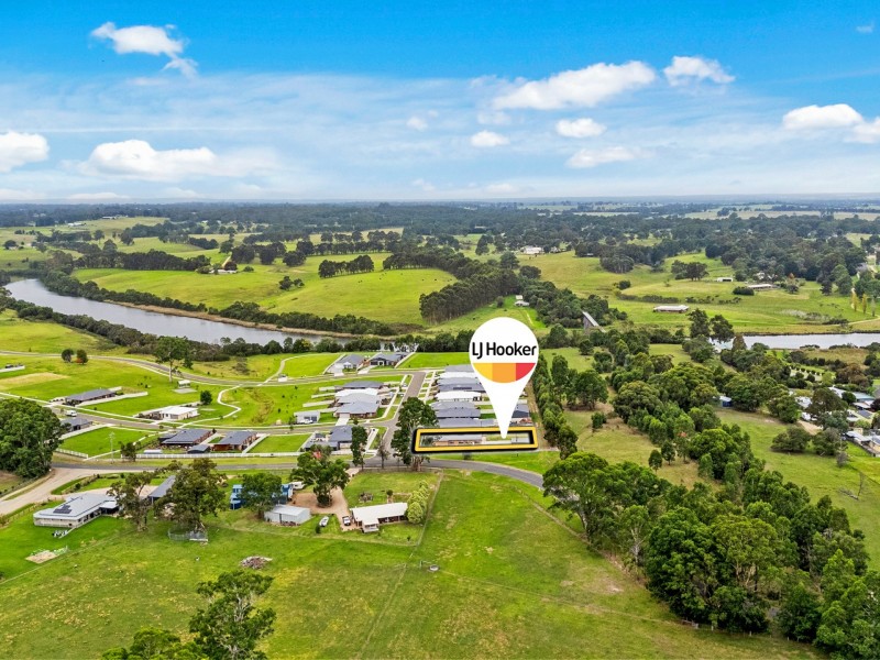 2 Whitworth Drive, Nicholson VIC 3882