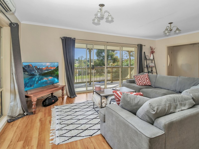 87 Howitt Avenue, Eastwood VIC 3875