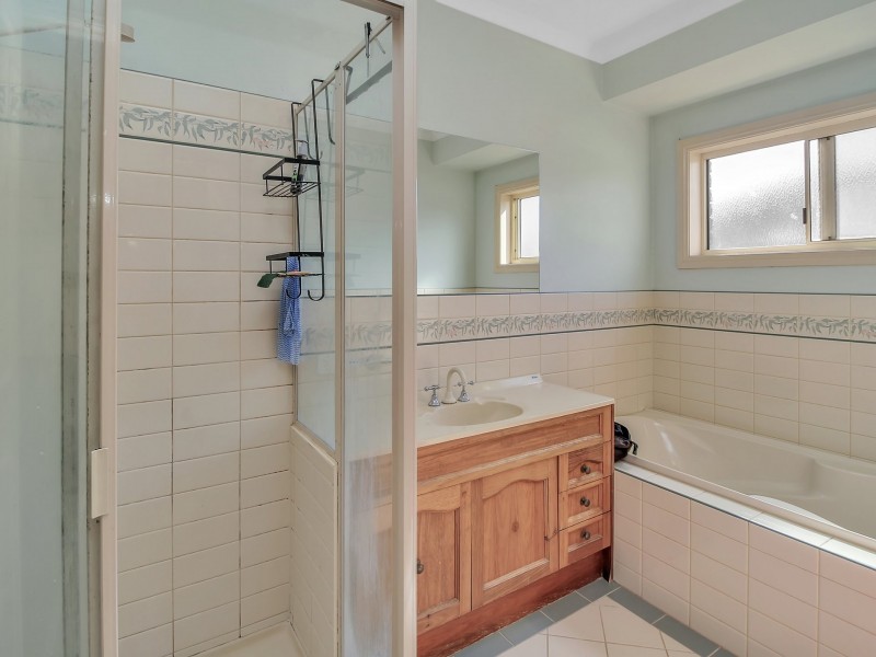 87 Howitt Avenue, Eastwood VIC 3875