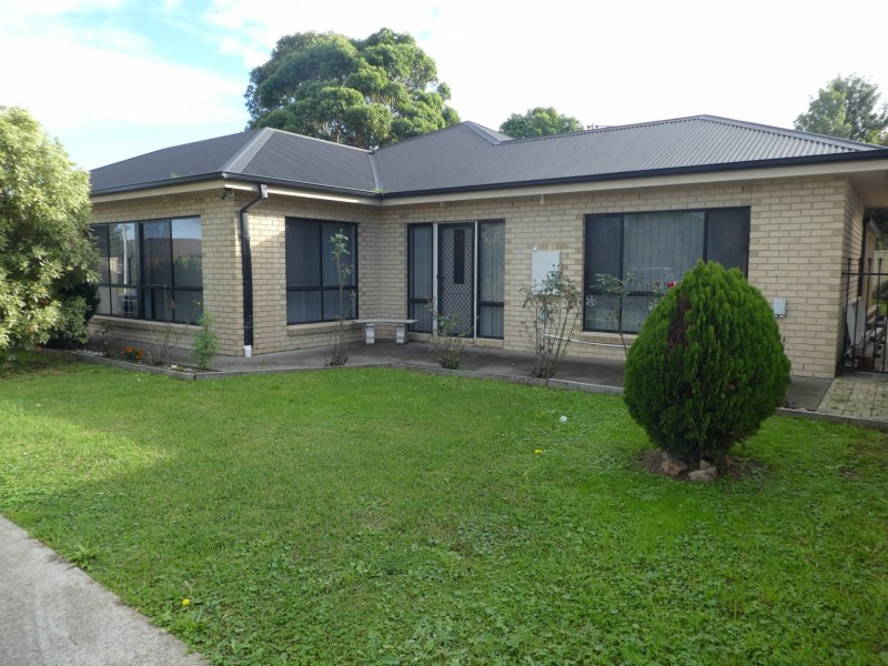 8 Eastcoast Court, East Bairnsdale VIC 3875