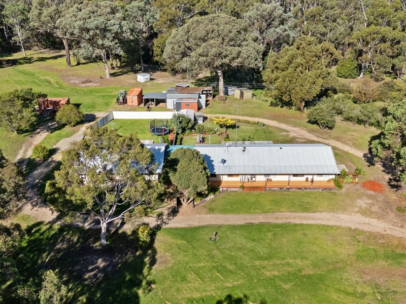 128 & 128A Waddells Road, Nicholson VIC 3882