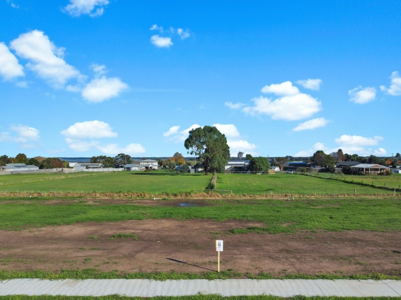 Lot 10/23 Clothier Crescent, East Bairnsdale VIC 3875