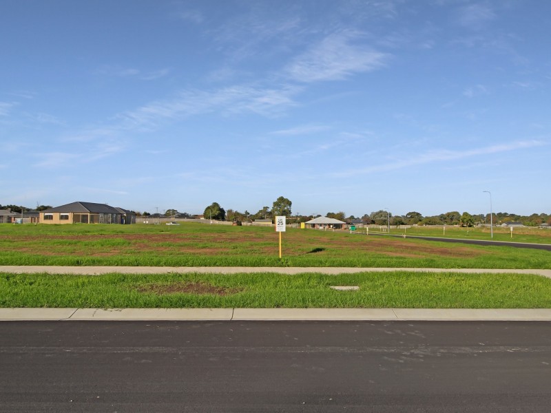 Lot 25/28 Clothier Crescent, East Bairnsdale VIC 3875