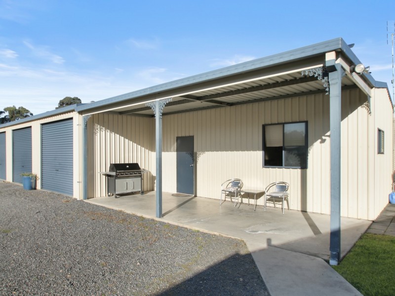 12 Bradley Court, Nicholson VIC 3882