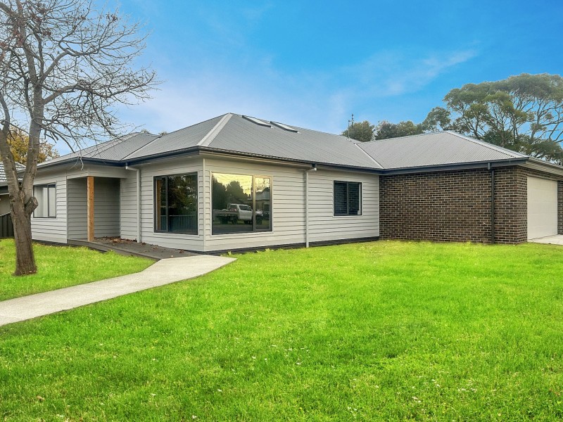 34 Dawson Street, Bairnsdale VIC 3875