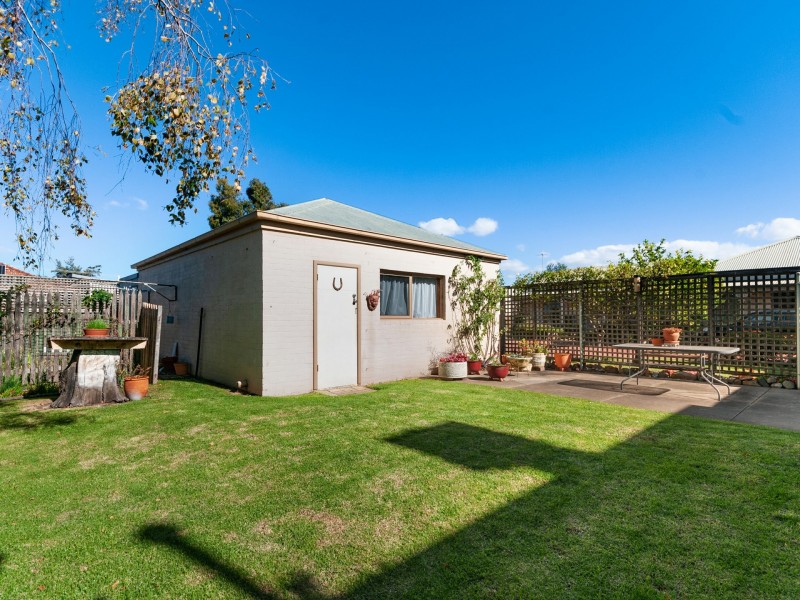 9 Pearson Street, Bairnsdale VIC 3875