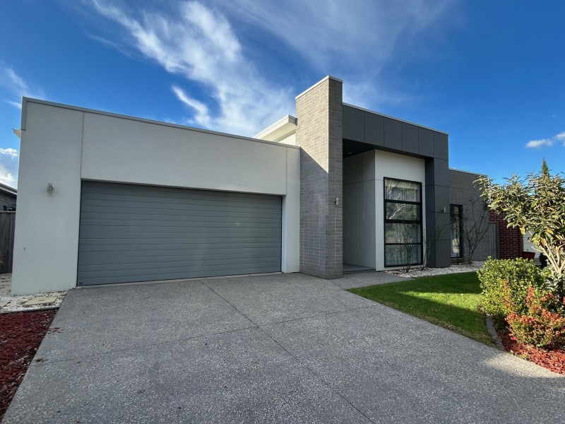 16 Verdell Street, Bairnsdale VIC 3875