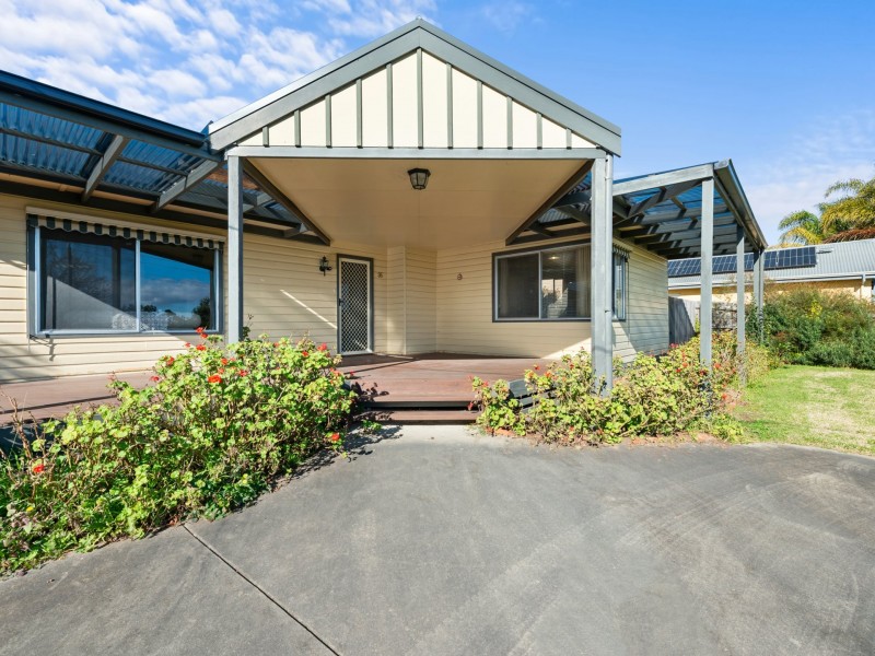 35 Robb Street, East Bairnsdale VIC 3875