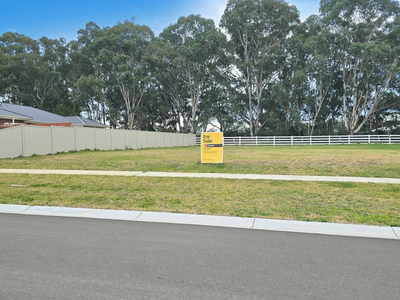 35 Southon Terrace, Nicholson VIC 3882