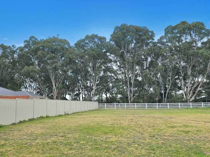 35 Southon Terrace, Nicholson VIC 3882