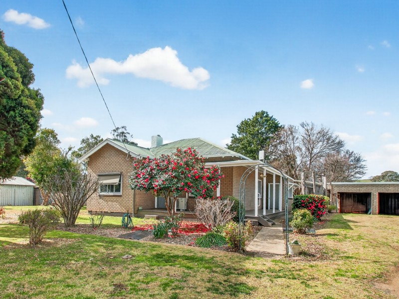 6750 Great Alpine Road, Swifts Creek VIC 3896