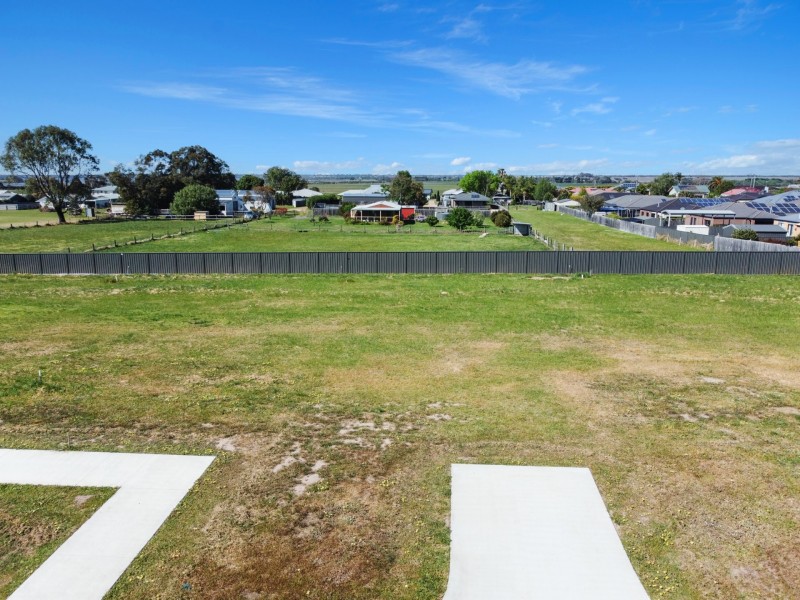 Lot Lot 14/31 Clothier Crescent, East Bairnsdale VIC 3875