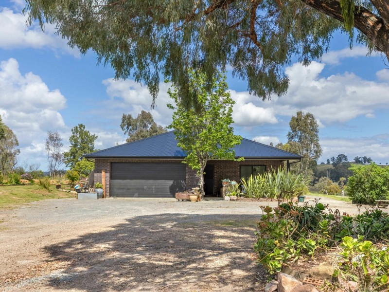 28 Giles Street, Wiseleigh VIC 3885
