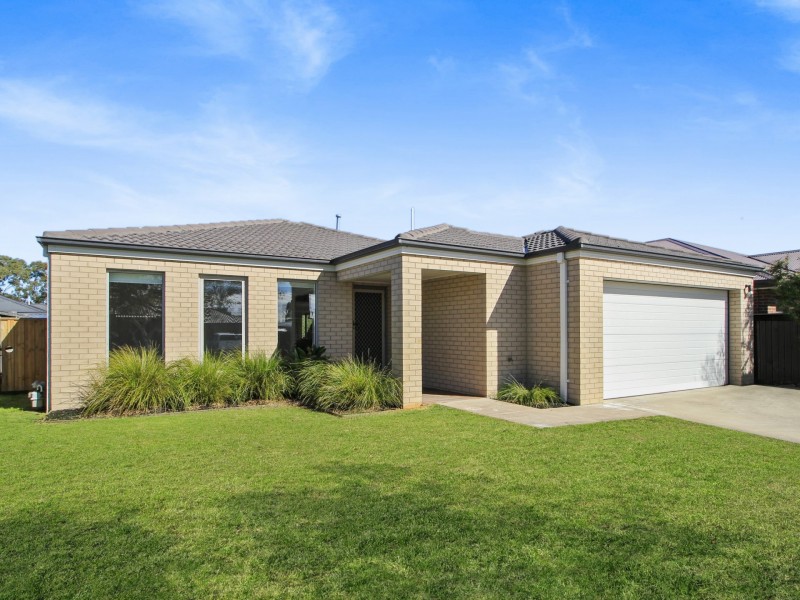 7 Whipbird Street, Bairnsdale VIC 3875