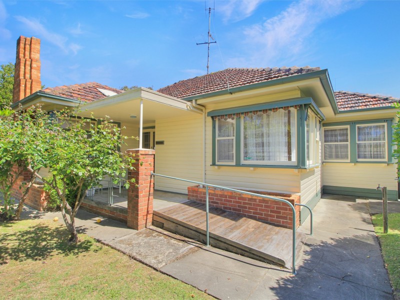 232 Nicholson Street, Bairnsdale VIC 3875