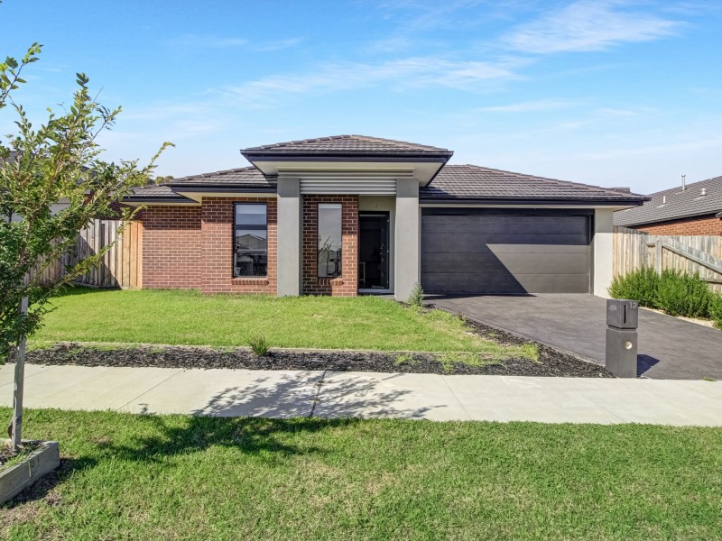 12 Camden Street, Lucknow VIC 3875