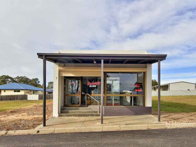 10/12 Centre Way, Newlands Arm VIC 3875