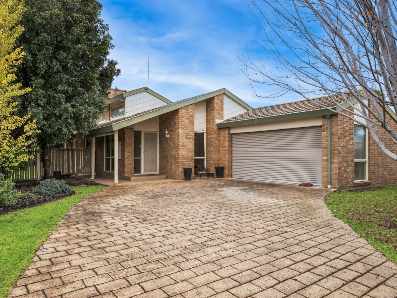 5 Maneroo Court, Eastwood VIC 3875