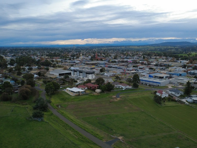 Lot 1/33 Wood Street, Bairnsdale VIC 3875