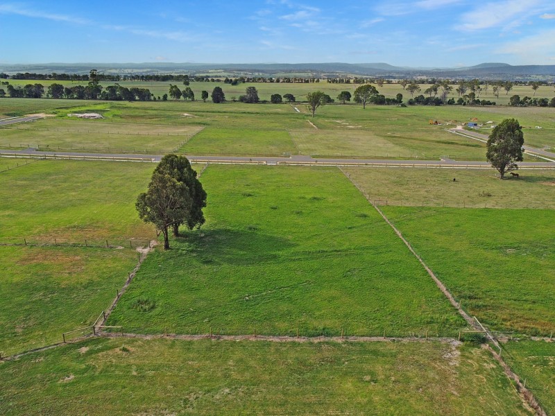 43 Hawkins Crescent, Lindenow South VIC 3875
