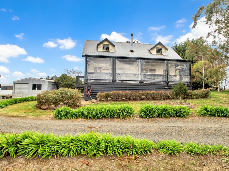 153 Bilton Street, Omeo VIC 3898