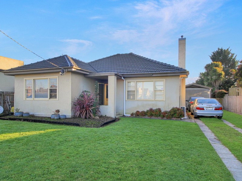 14 Moroney Street, Bairnsdale VIC 3875