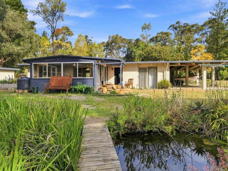 60 Stones Road, Swan Reach VIC 3903