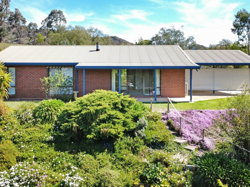 10 Antonoff Road, Swifts Creek VIC 3896